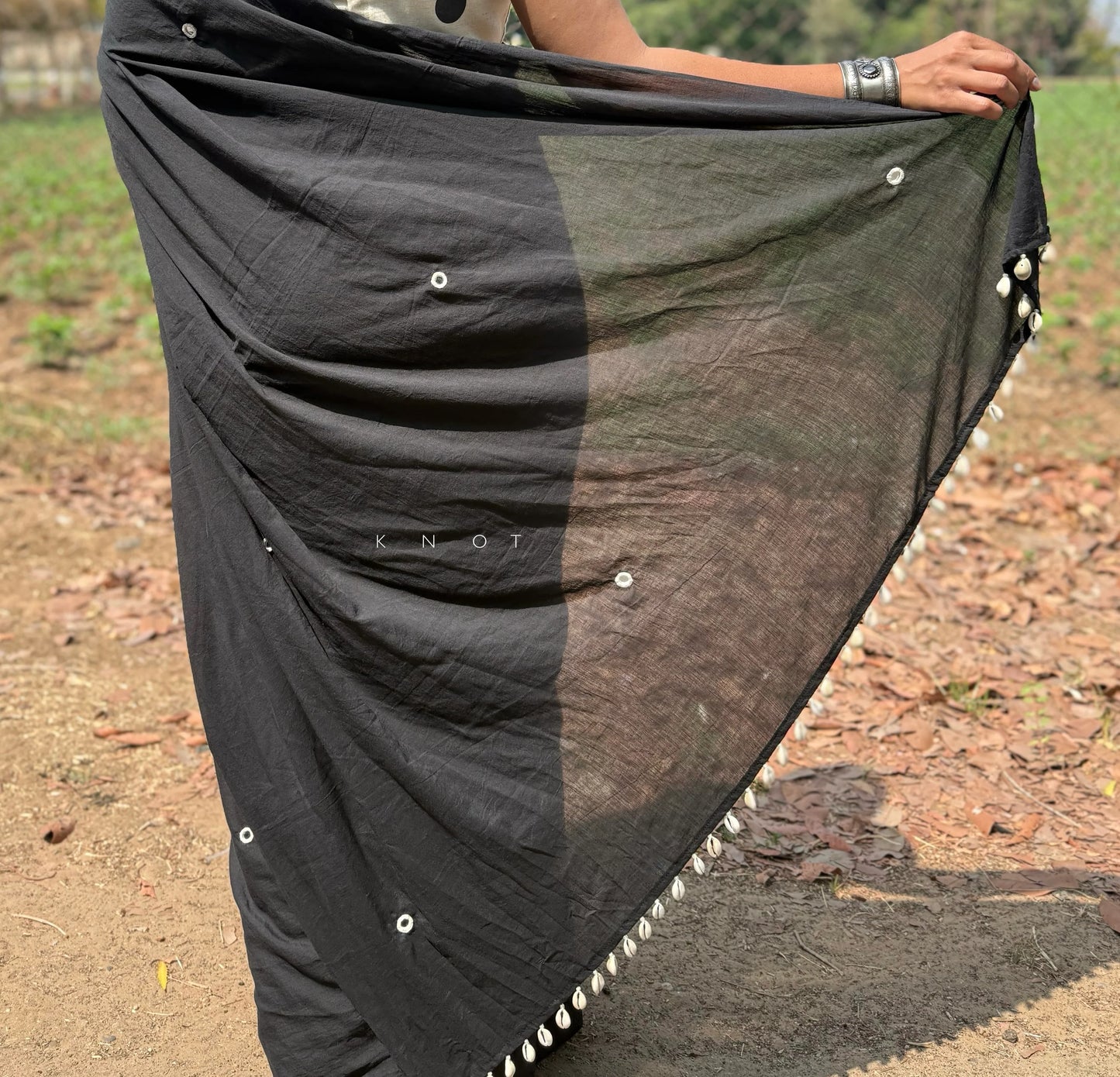 KNOT - Kamya