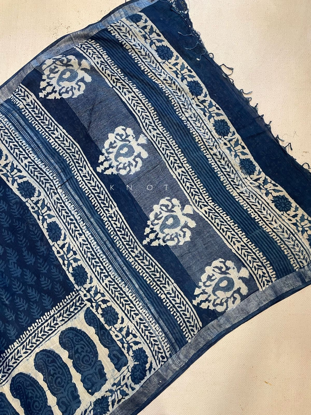 KNOT - Blue Linen