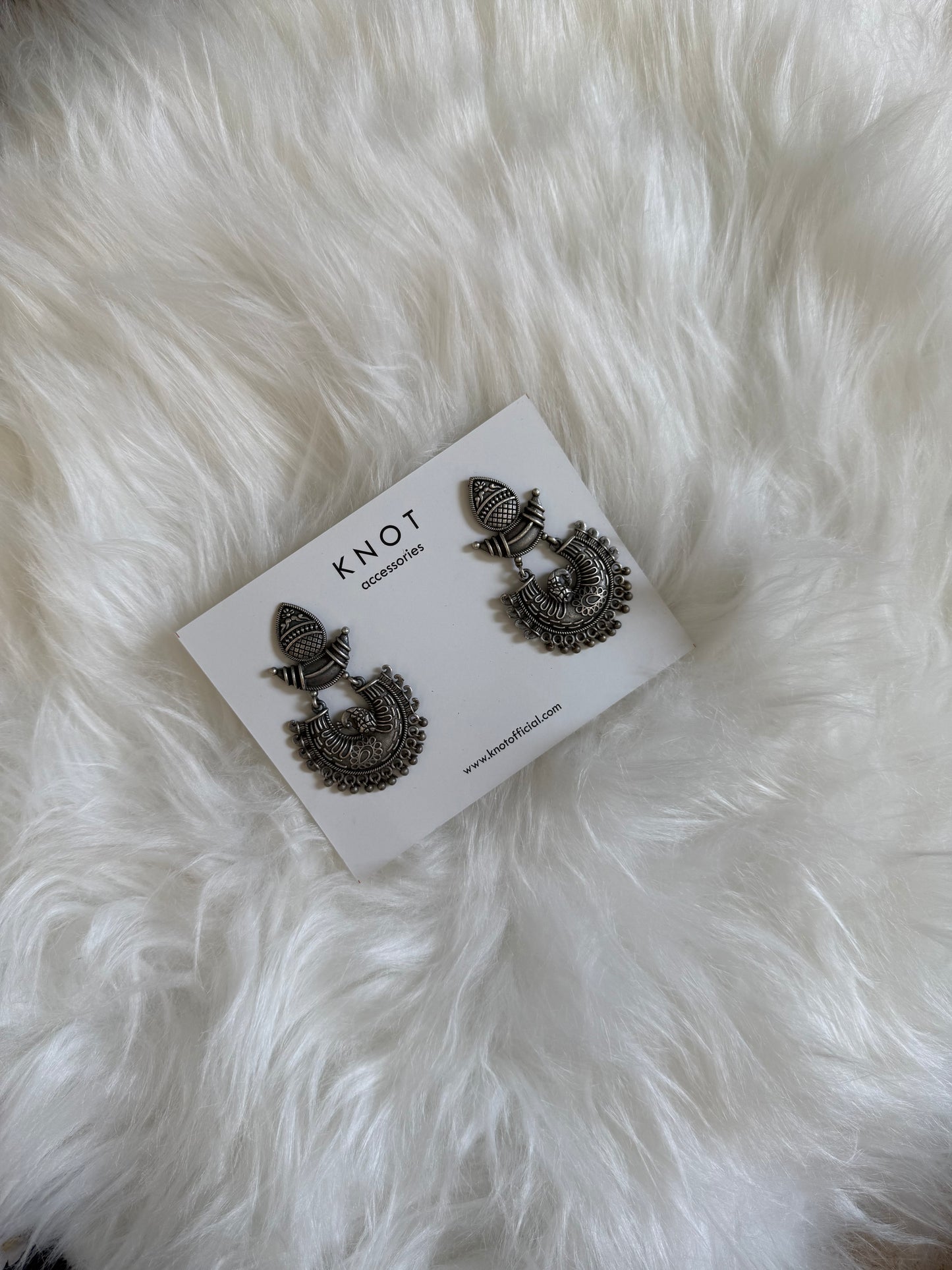 KNOT - Sienna