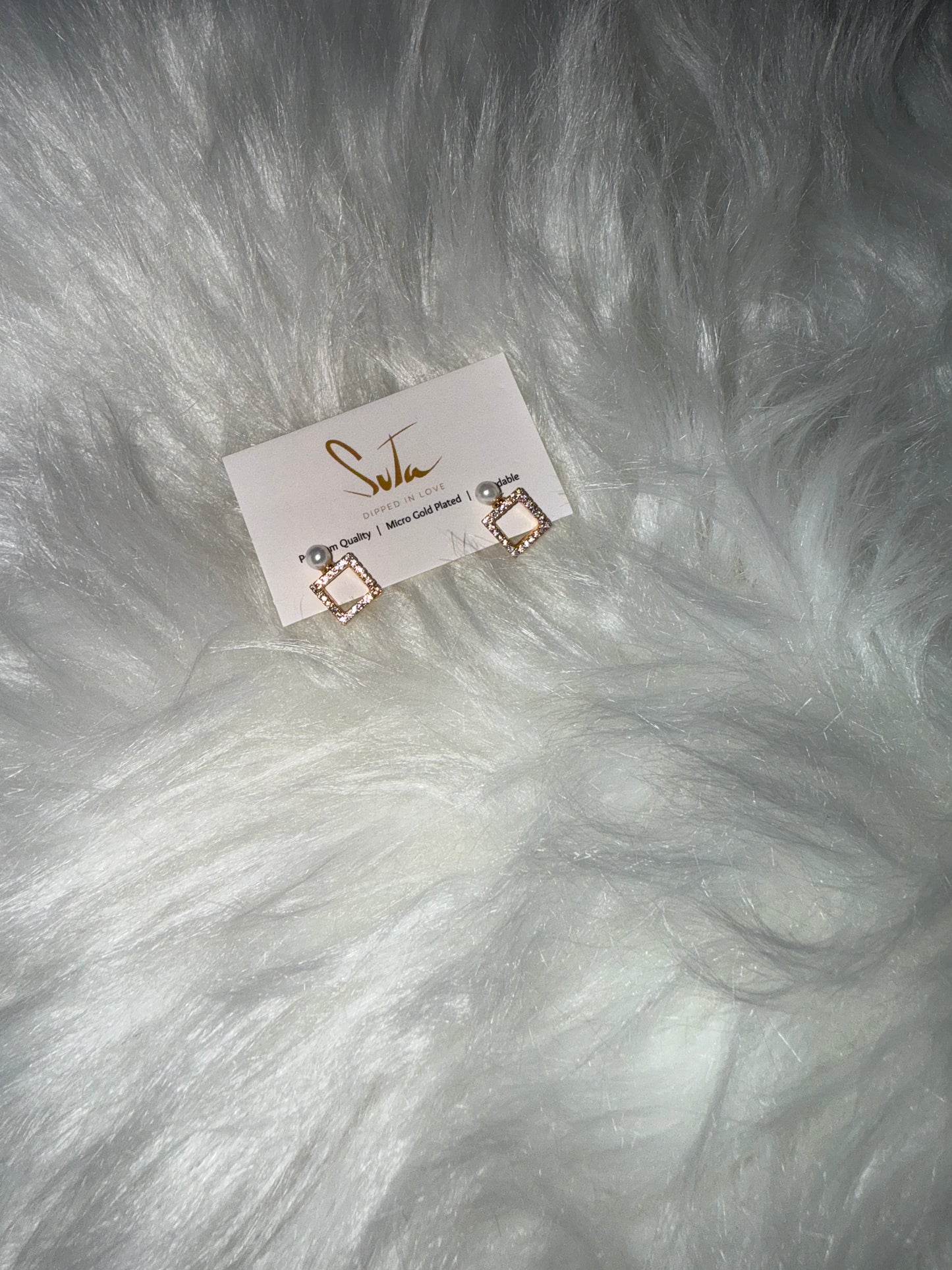 Suta - Minimal Square