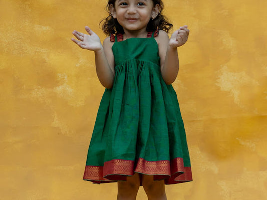 Suta - Sweet Pea Dress