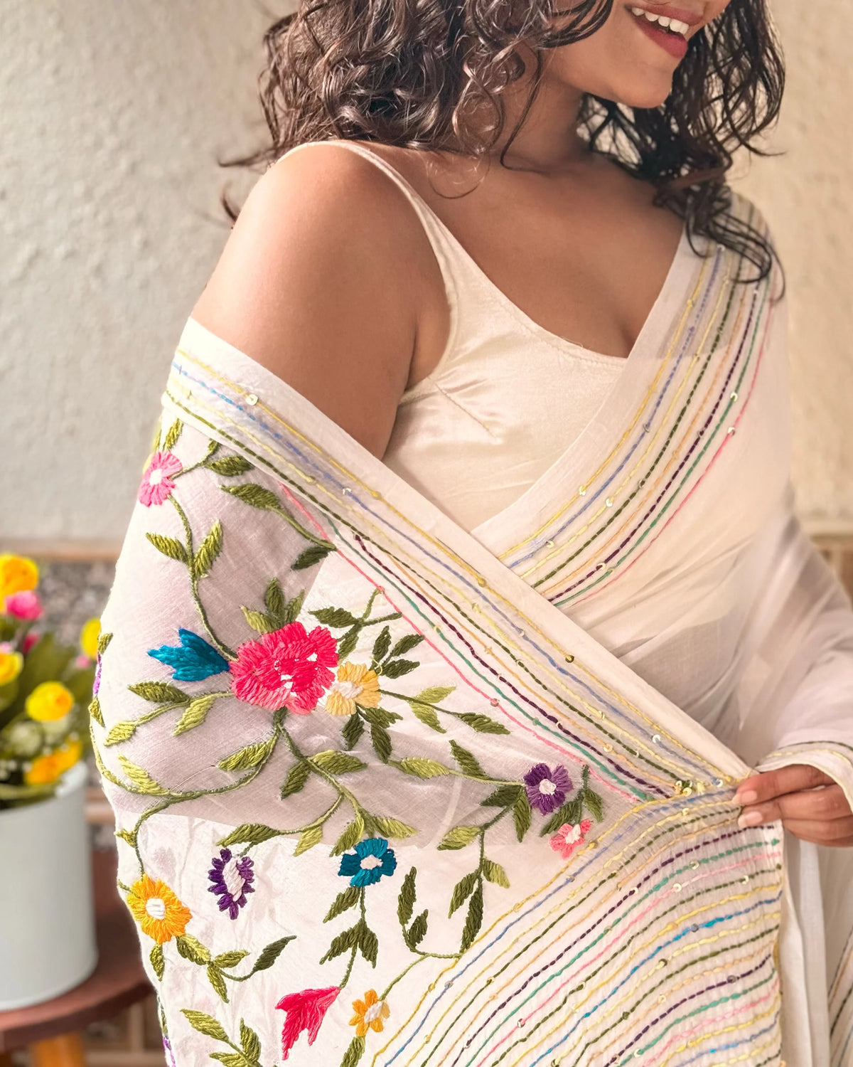 Aame - Frosted Floral Muse