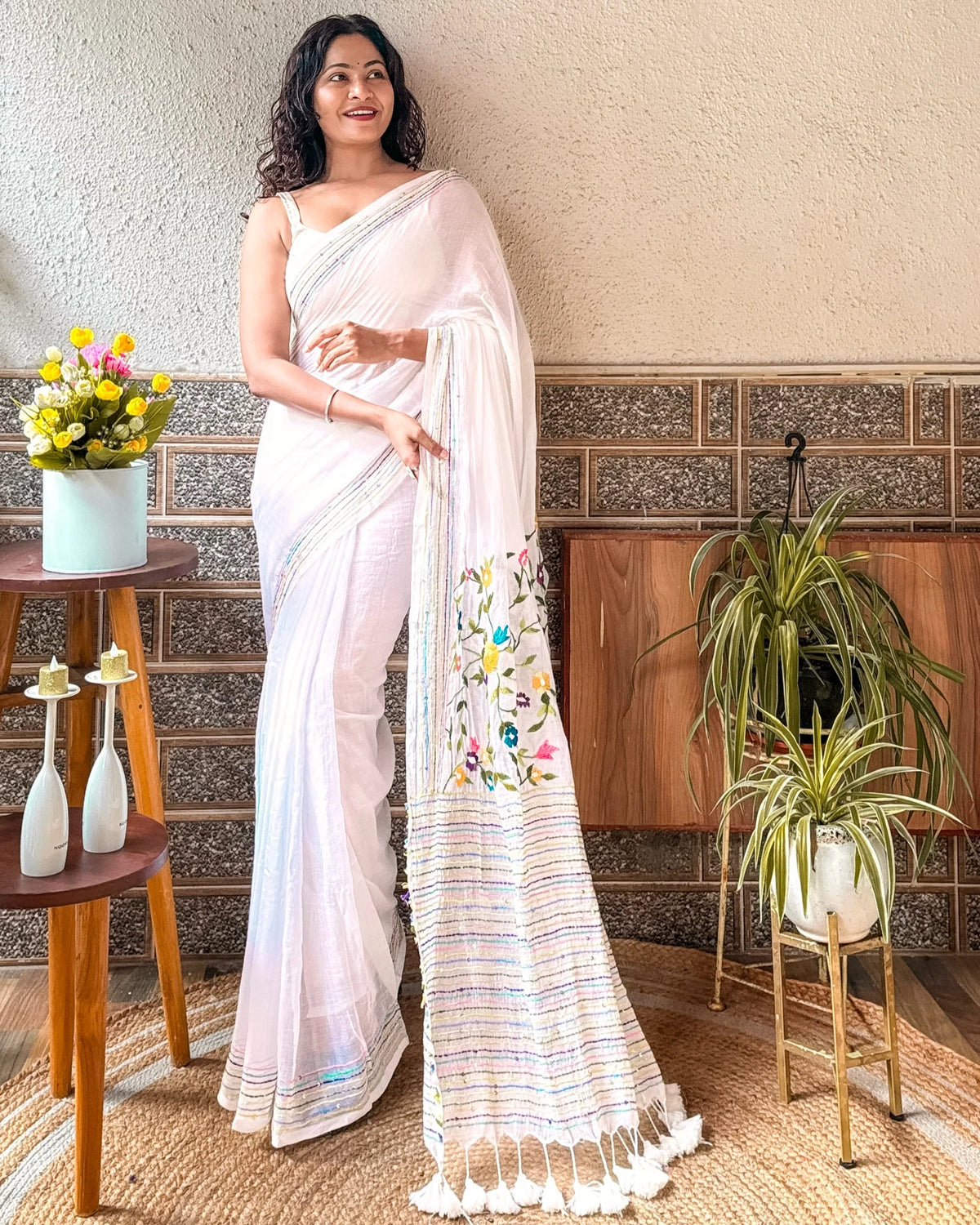 Aame - Frosted Floral Muse