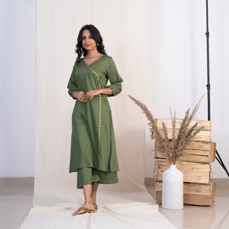 Akiso - Green Embroidered Angrakha