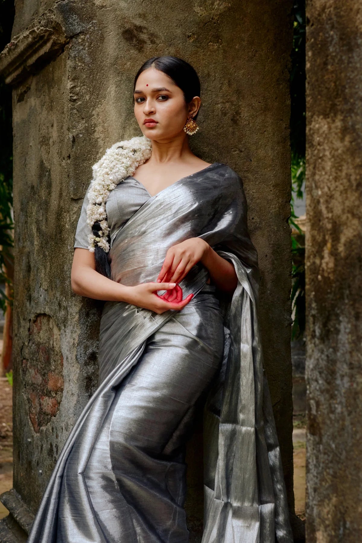 Huts & Looms - ARDHACHANDRA