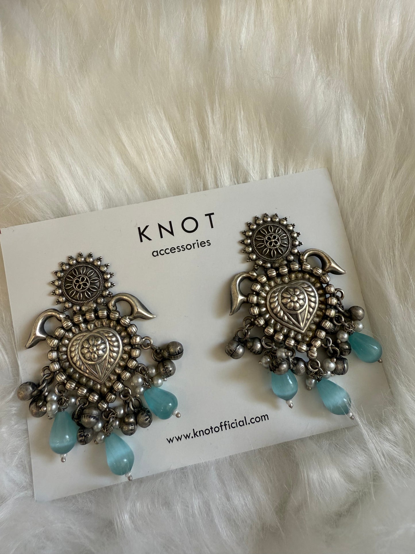 KNOT - Aqua Dangle