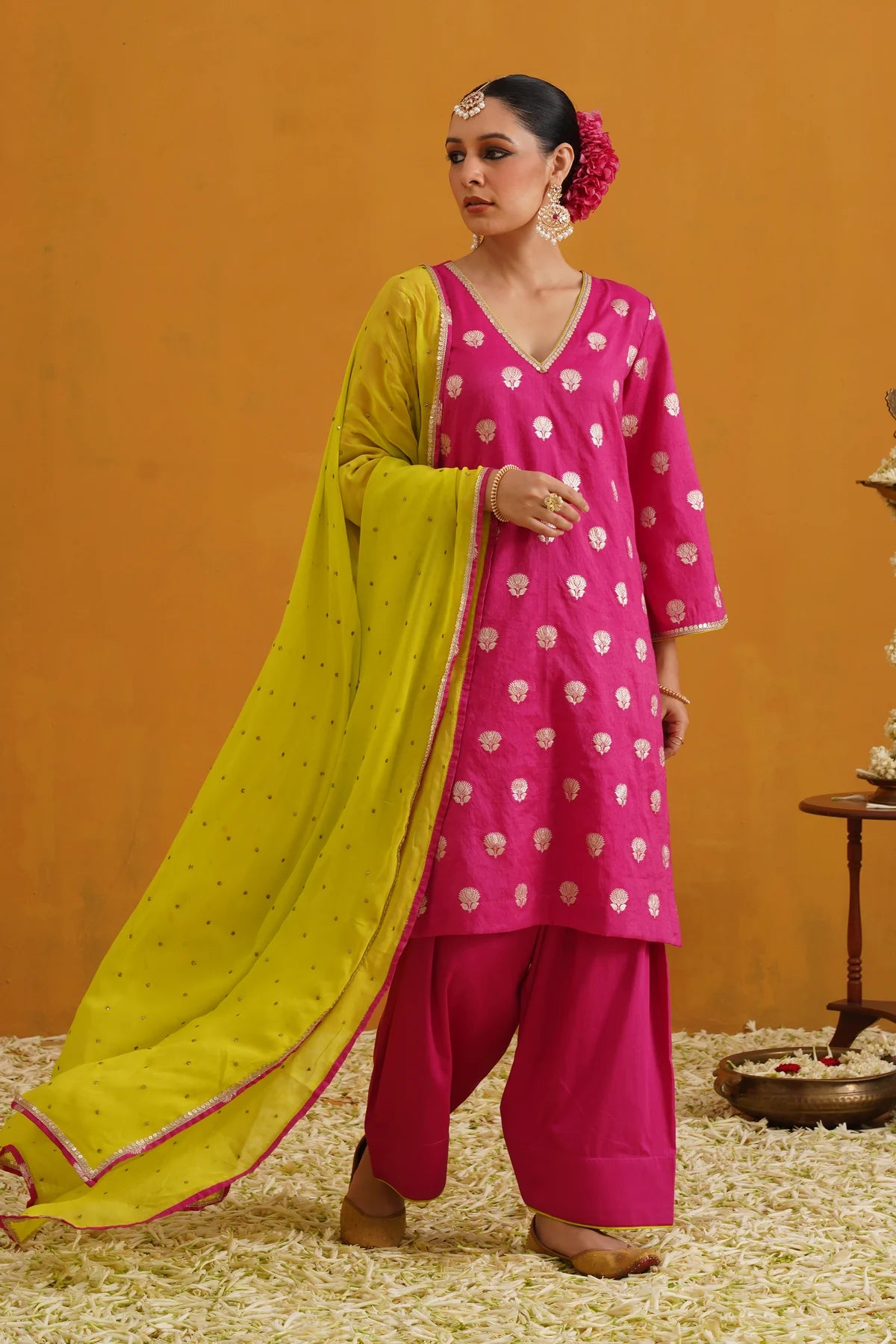 Murraya - Pink Lotus Banarasi Kurta Set of 3 with Farsi pants