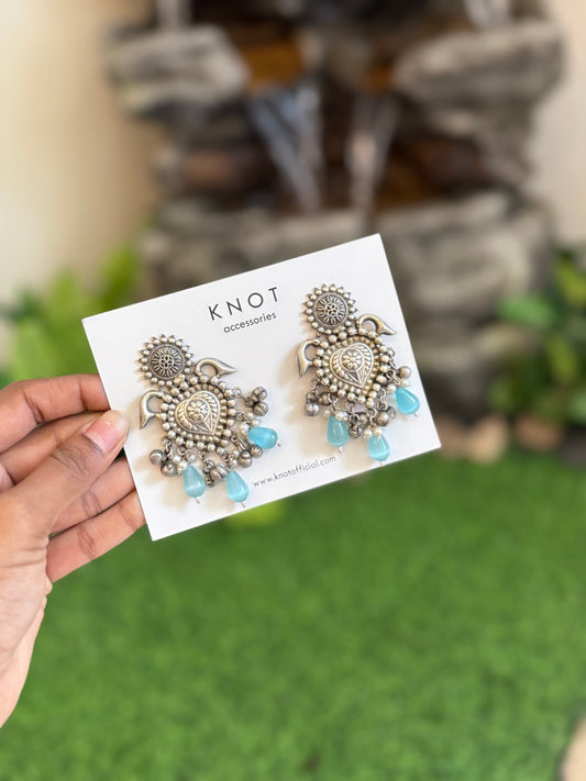 KNOT - Aqua Dangle
