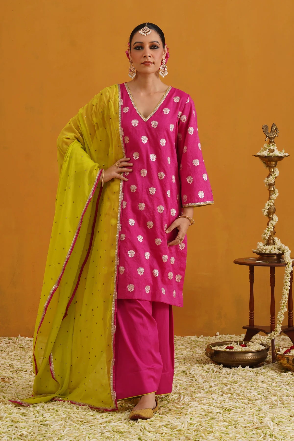 Murraya - Pink Lotus Banarasi Kurta Set of 3 with Farsi pants