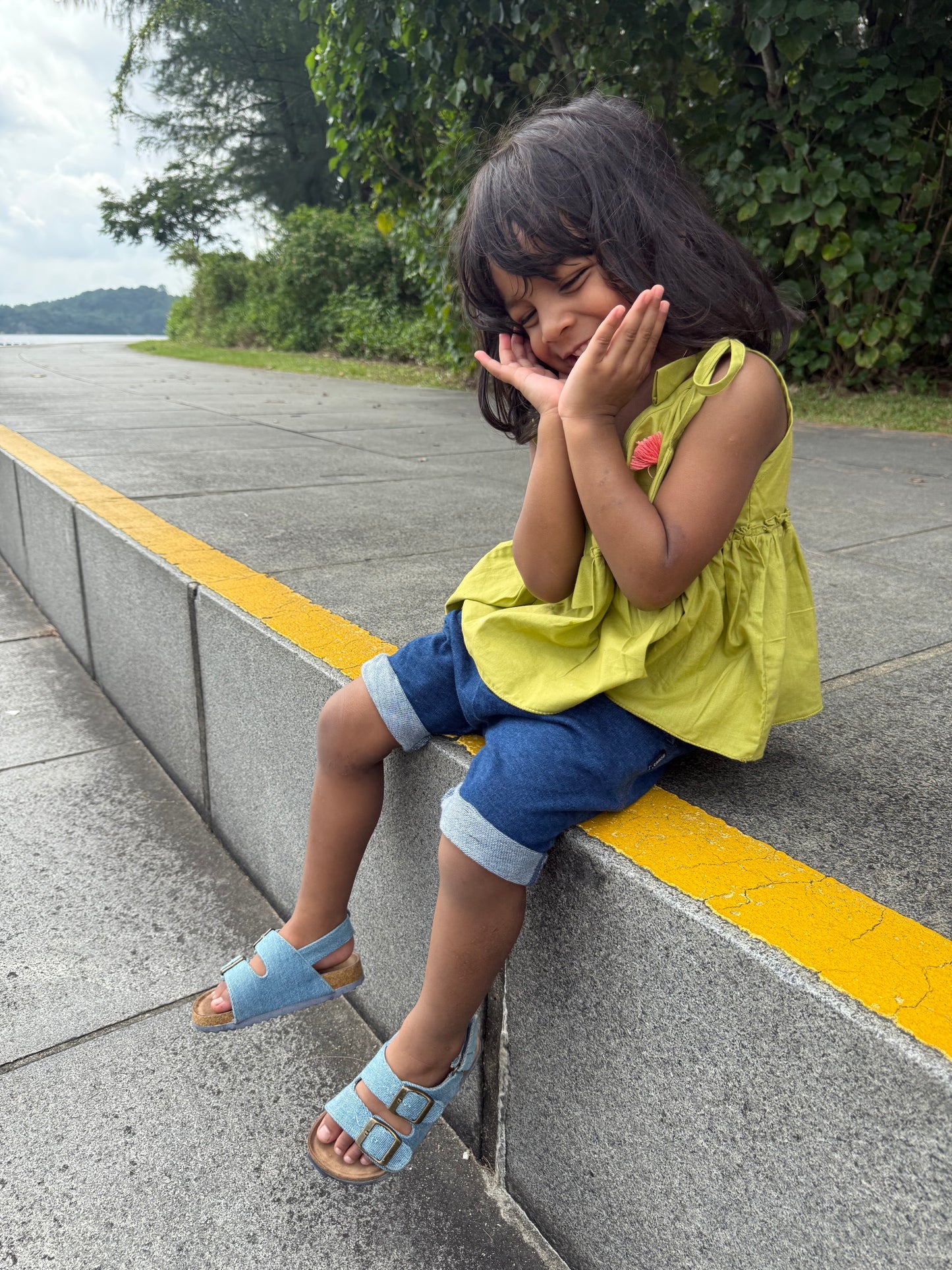 Akiso - Knot Strap Green Top