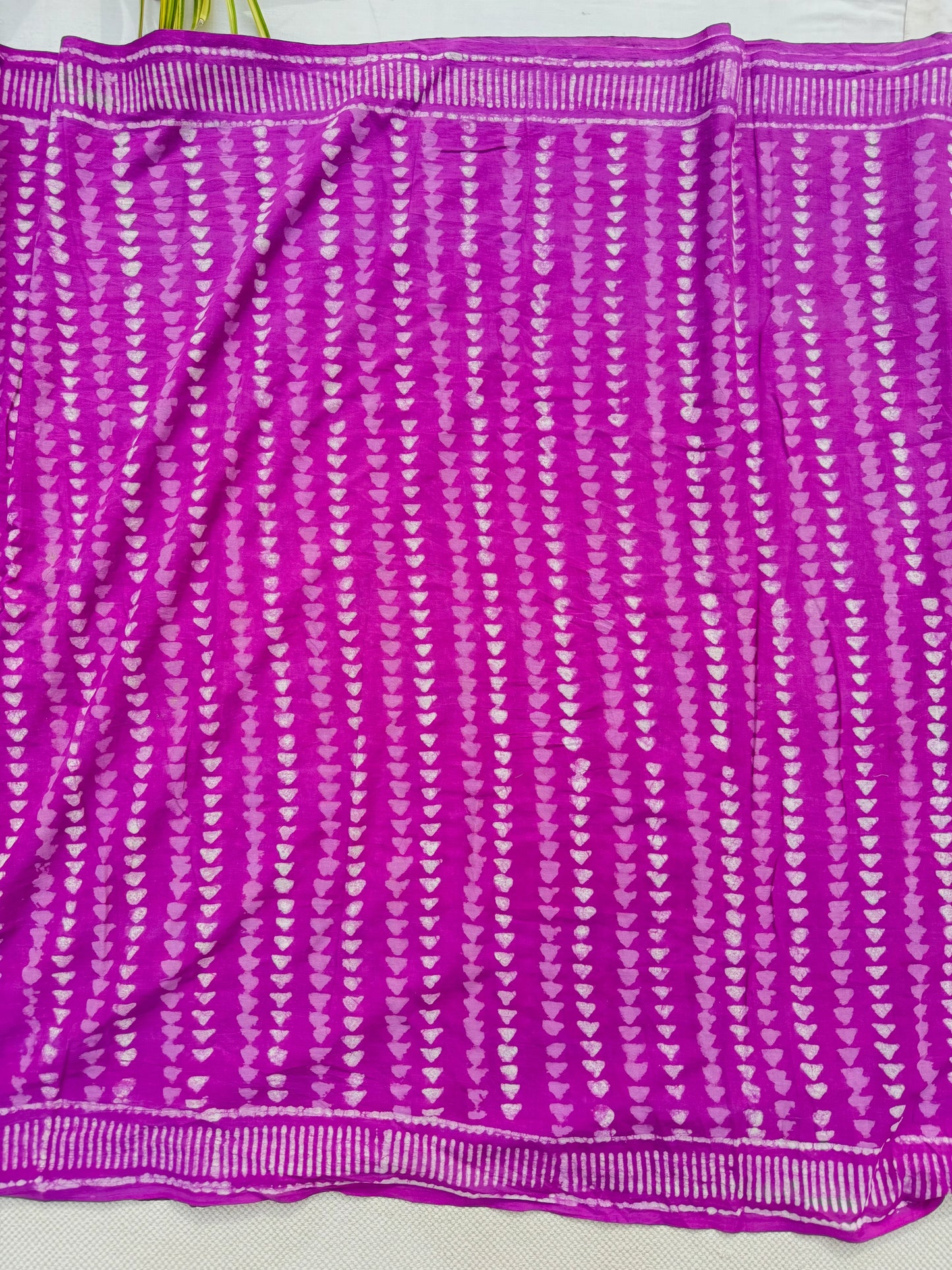 K N O T - Magenta Street