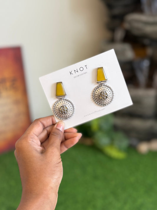 KNOT - Yellow Mellow