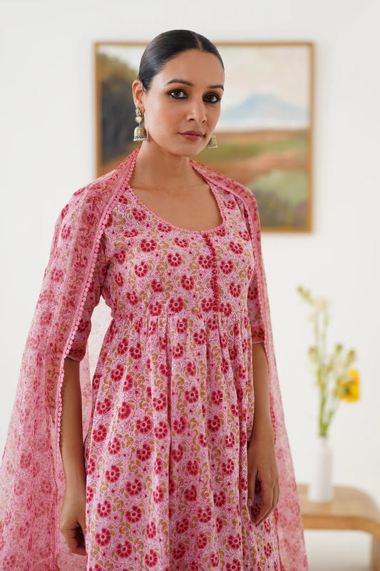 Murraya - Pink Daisy Gathered Kurta Set of 3