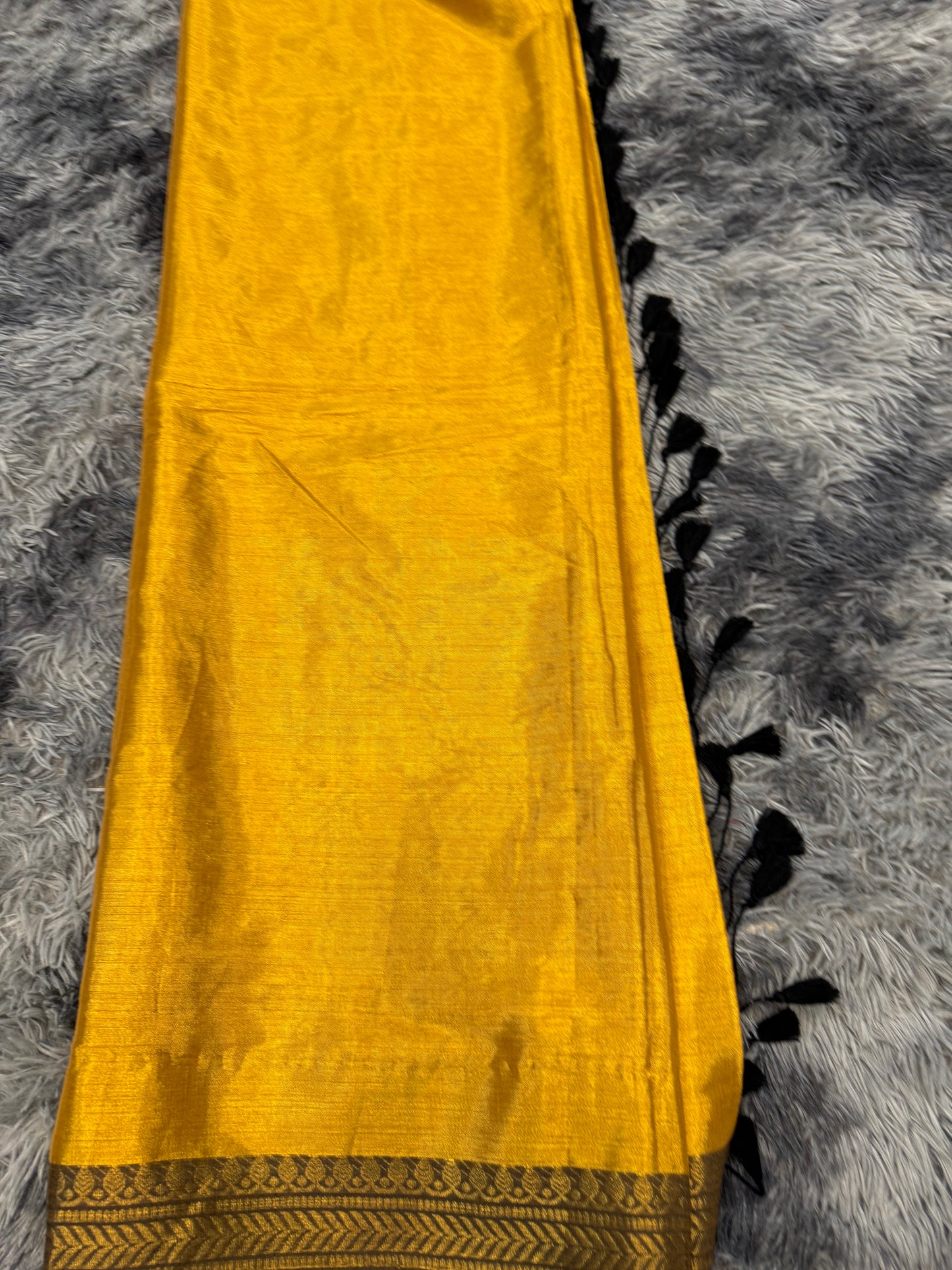 Suta - Swarna Mukhi