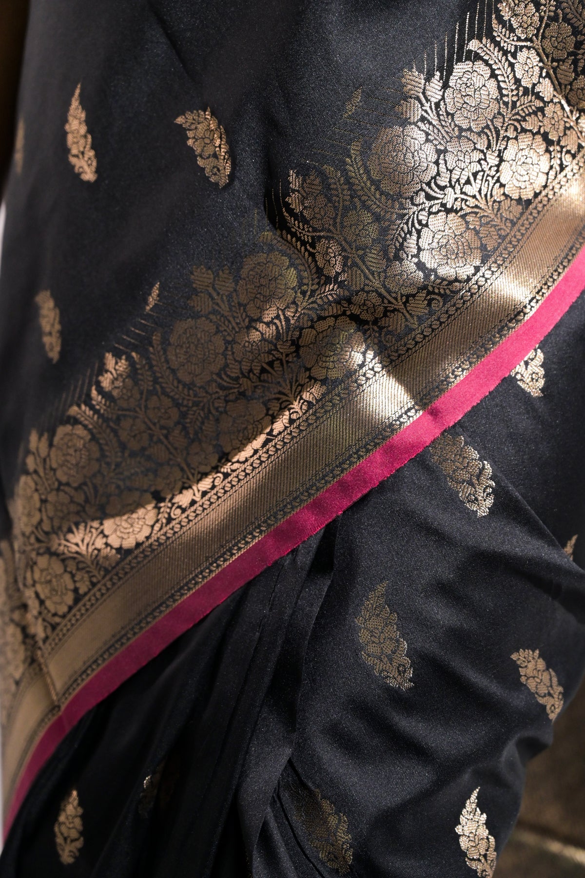 Huts & Looms - SARGAM SITARA SAREE