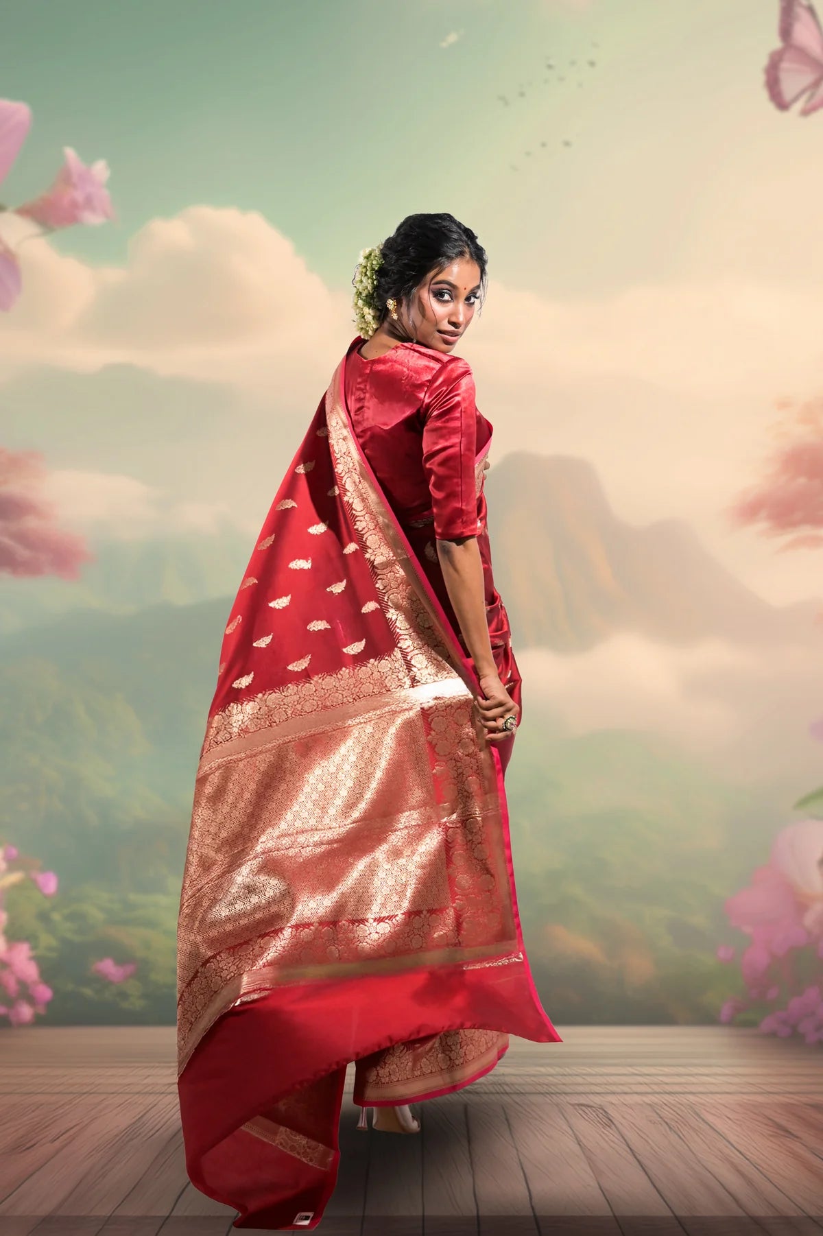Huts & Looms - SHEHNAI RANG SAREE