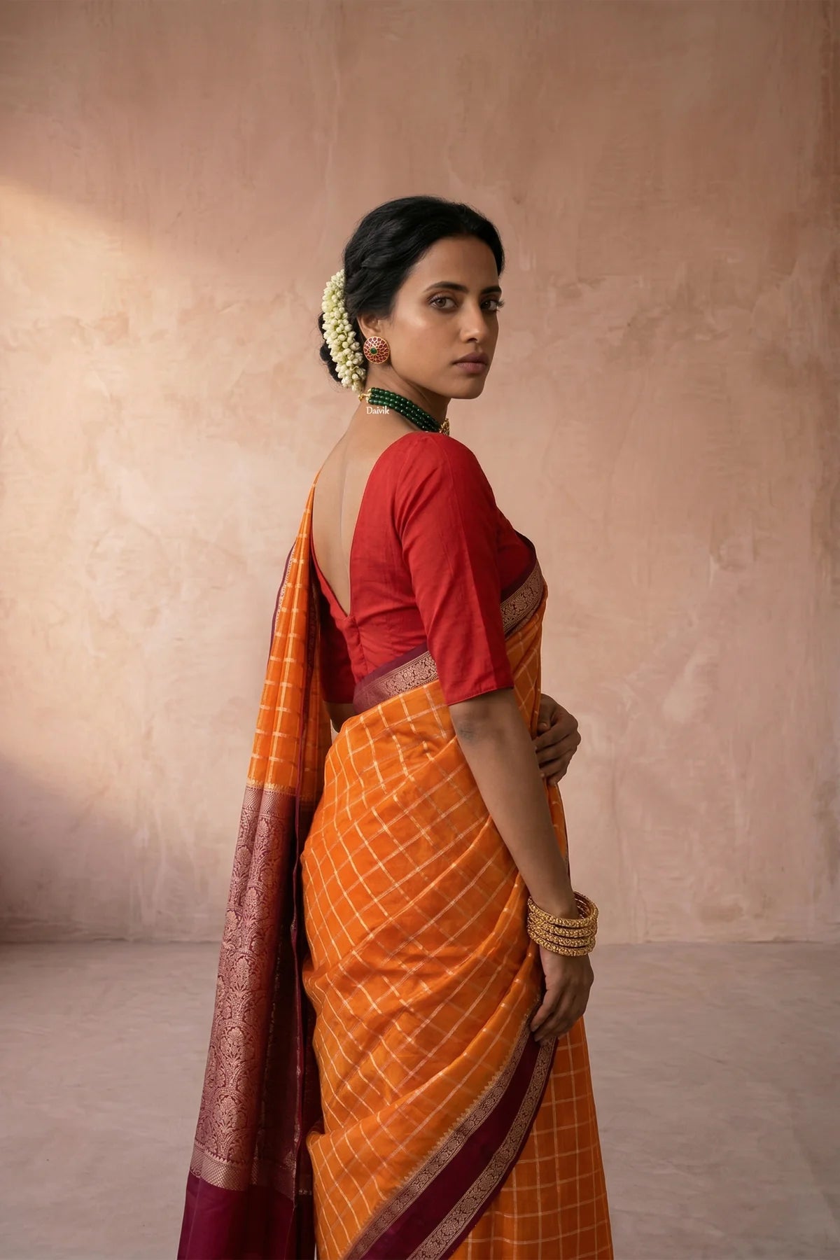 Huts & Looms - MRIGASHIRA