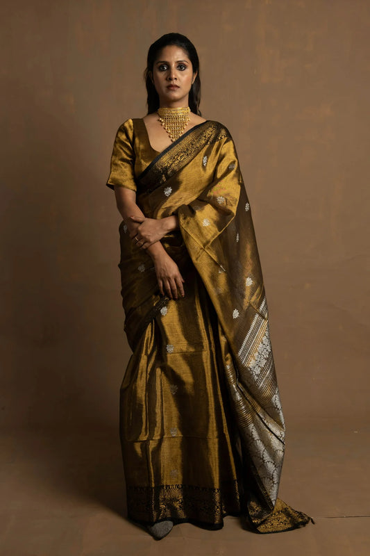 Huts & Looms - MUHARAT