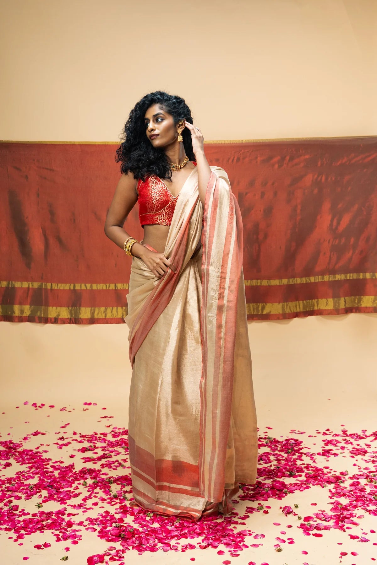 Huts & Looms - SHRAVI SAREE