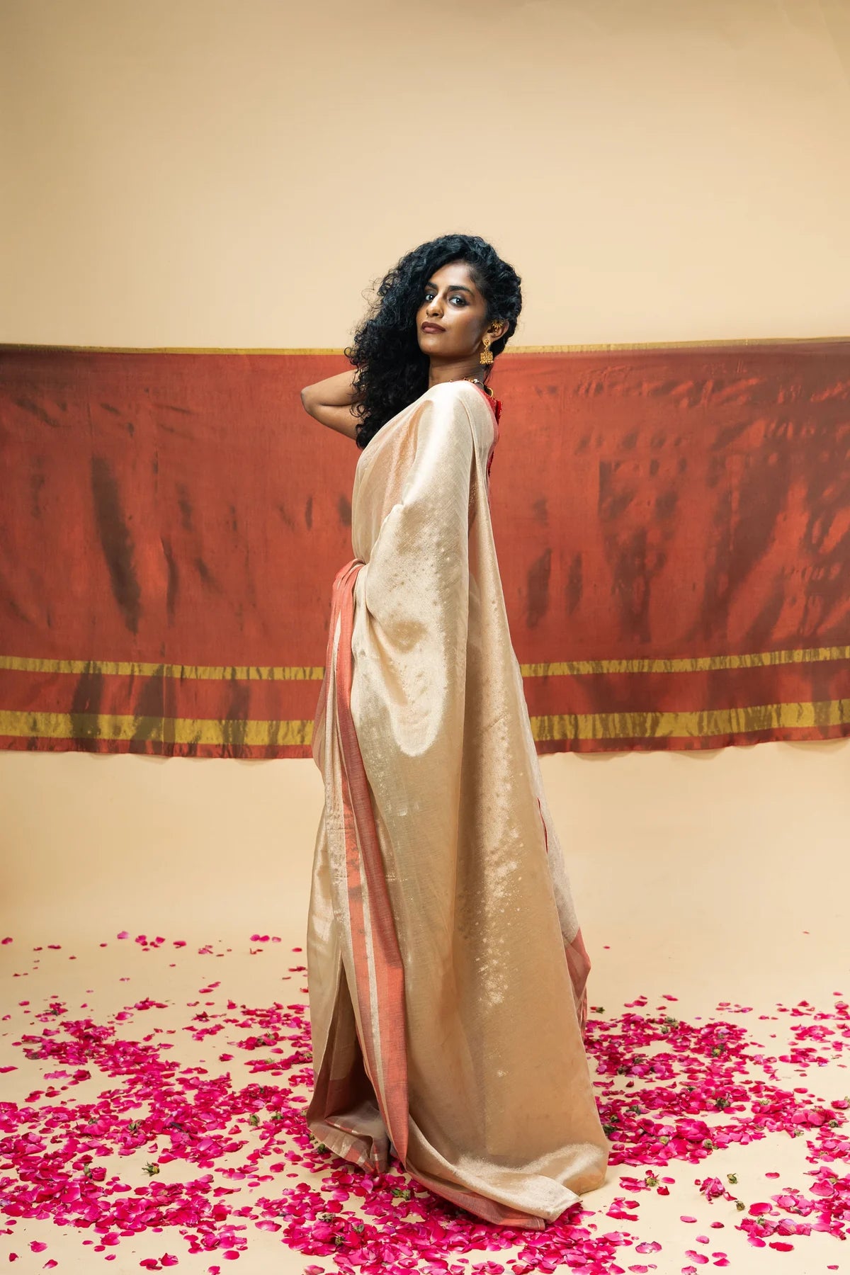 Huts & Looms - SHRAVI SAREE