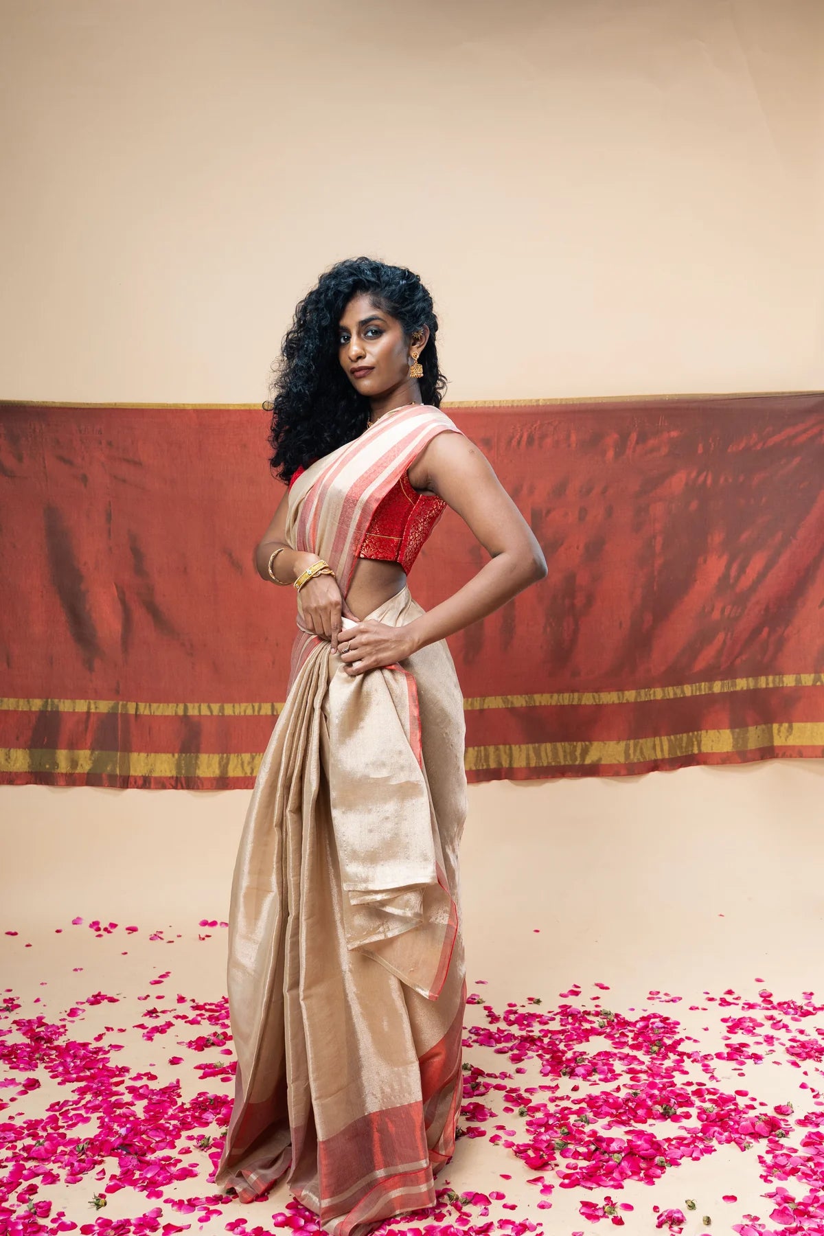 Huts & Looms - SHRAVI SAREE