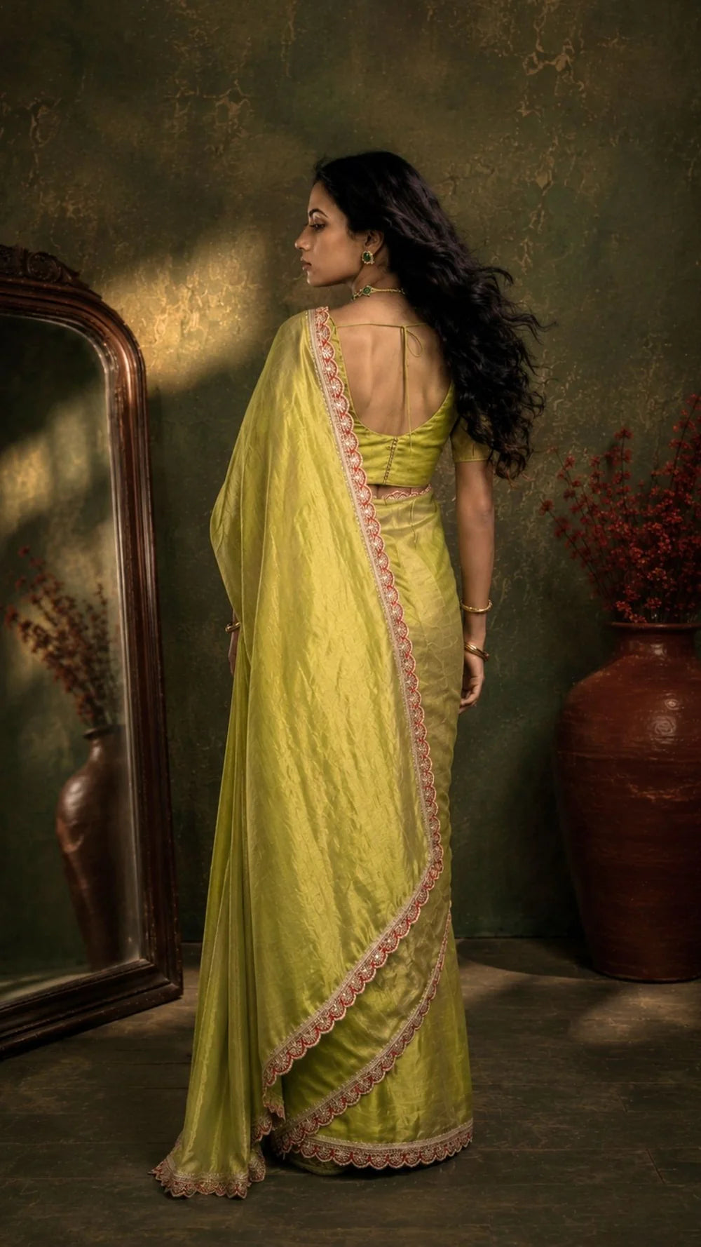 Huts & Looms - NIRALI