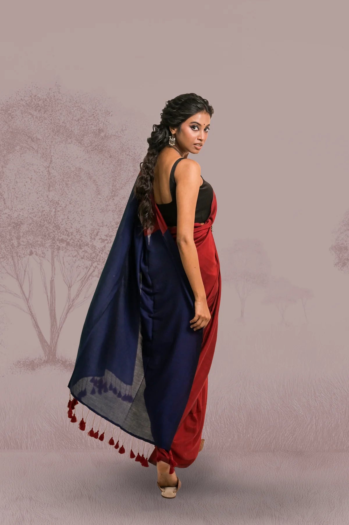 Huts & Looms - ISHQ KE JHAROKHE